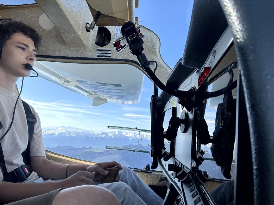 Initiation pilotage ULM 3 axes CTLSi au départ de Lavours