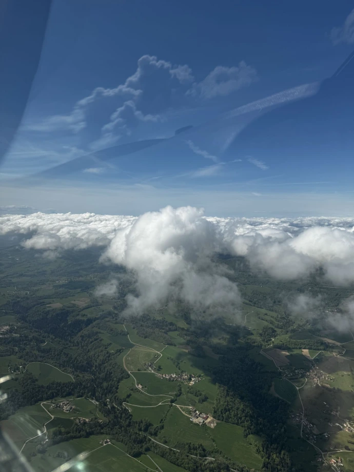 Baptême de l'air en paramoteur au départ de Lavours